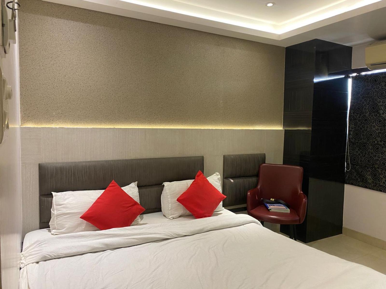 Hotel Royal Cottage Kanpur Exterior photo