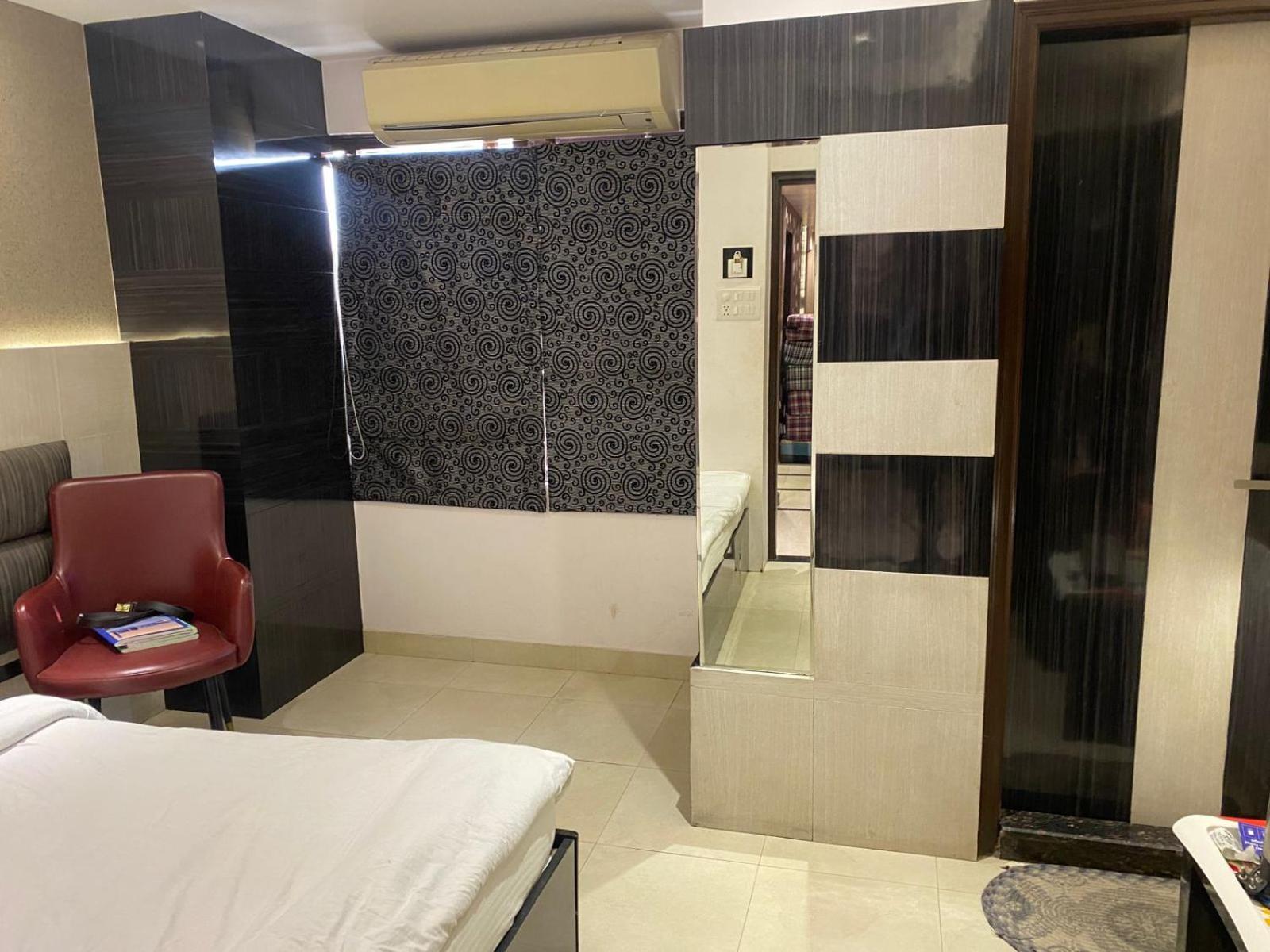 Hotel Royal Cottage Kanpur Exterior photo